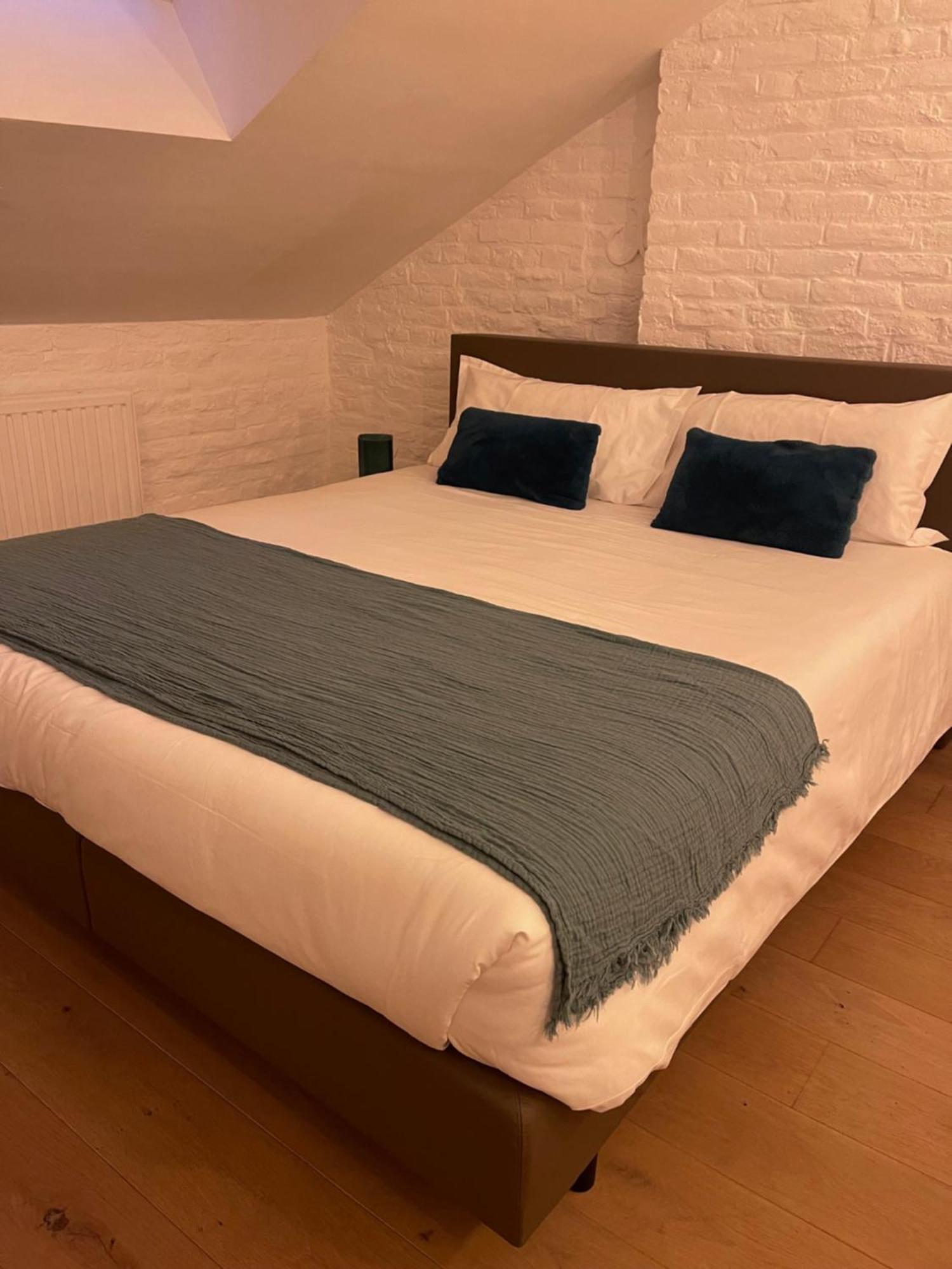 Maison Noppius - Love Hotel Льеж Экстерьер фото